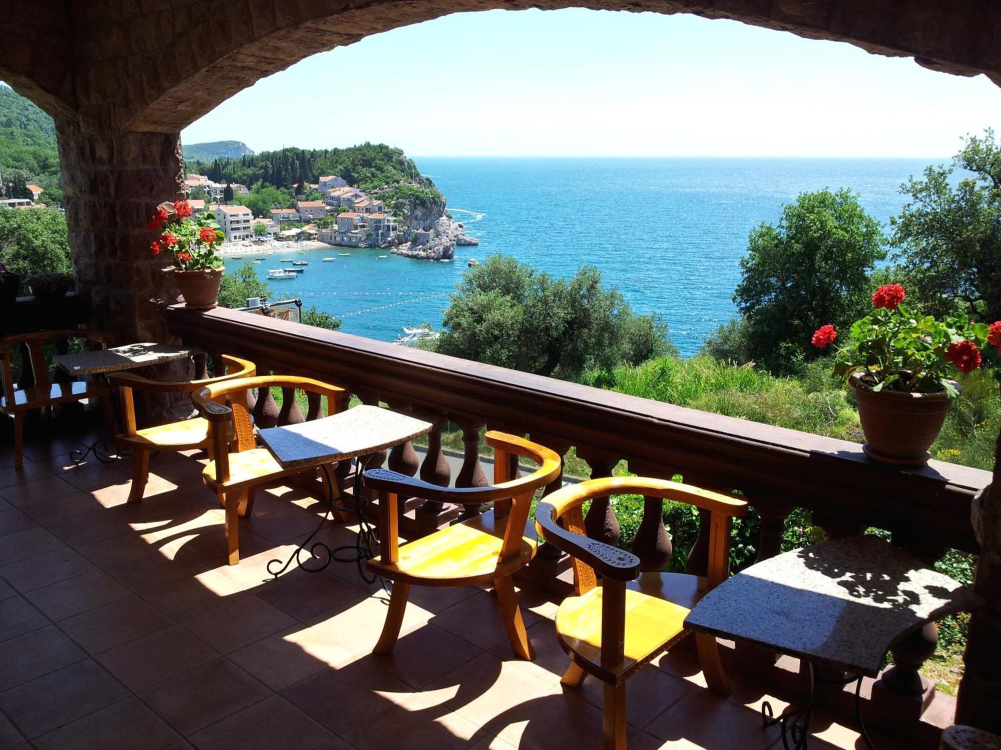 Villa Sara Guesthouse Ilha Ilha Sveti Stefan Exterior foto